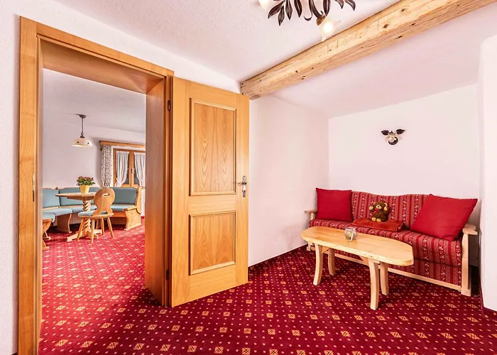 Konukevi Mayringerlehen 3*